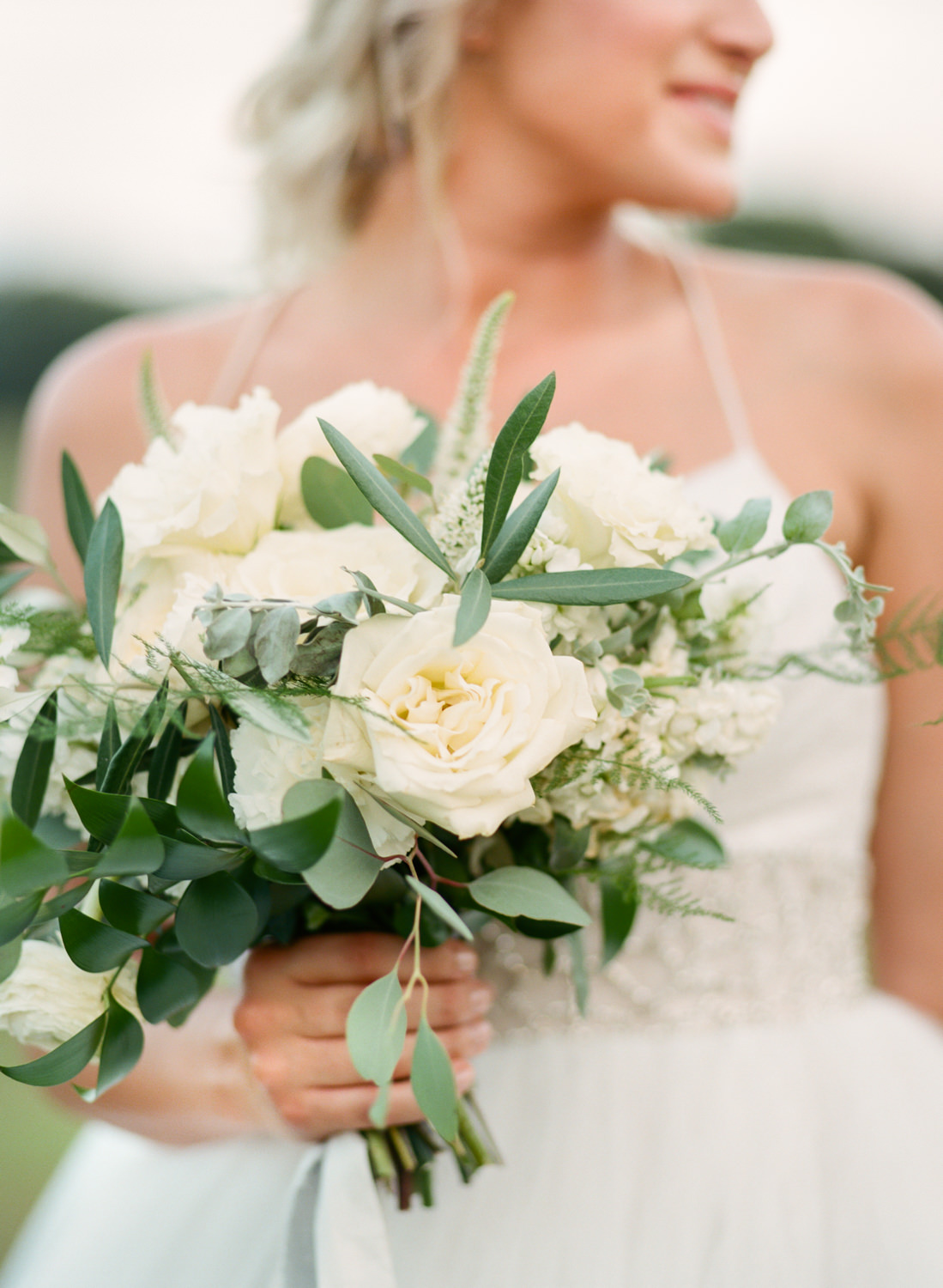 He Loves Me Flowers, St. Louis fine art bridal session, Erica Robnett Photography