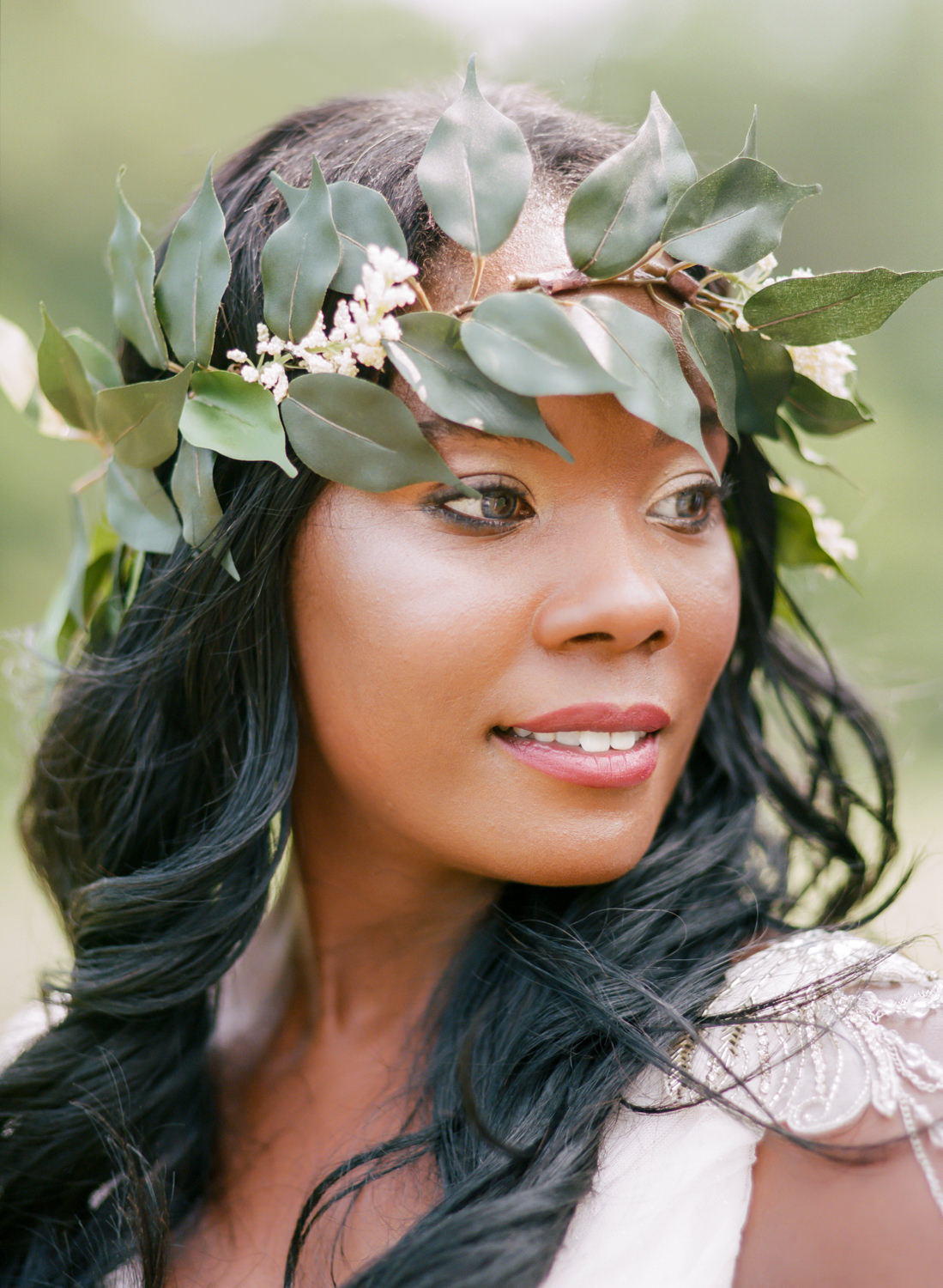 bride with leaf crown, Erica Robnett Photography