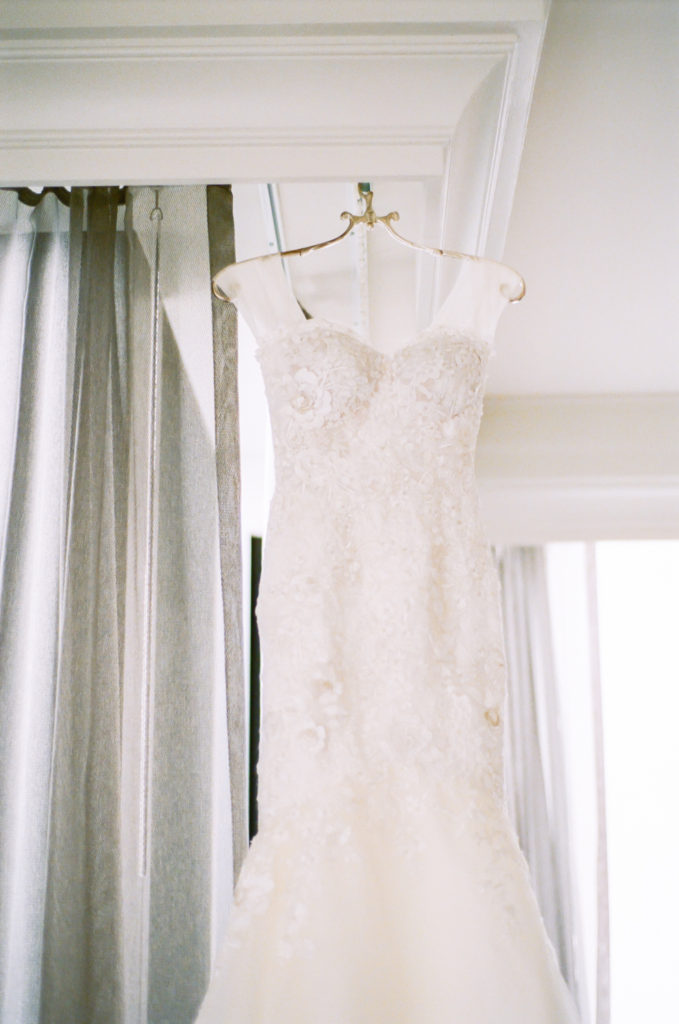 Wedding dress, Gwen Hotel Chicago, Midwest fine art wedding photographer