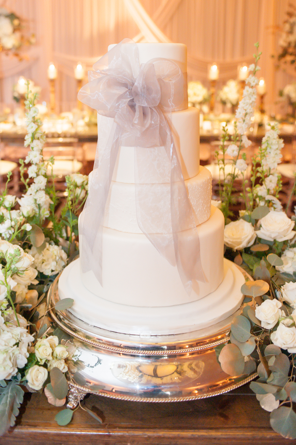 Events Floral Simply, Gwen Hotel Chicago wedding cake