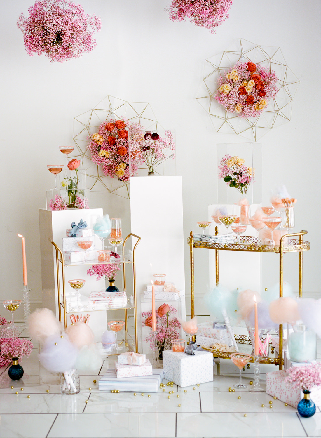 Sara Elizabeth Weddings, Lavish Floral Design wedding inspiration, St. Louis wedding photographer