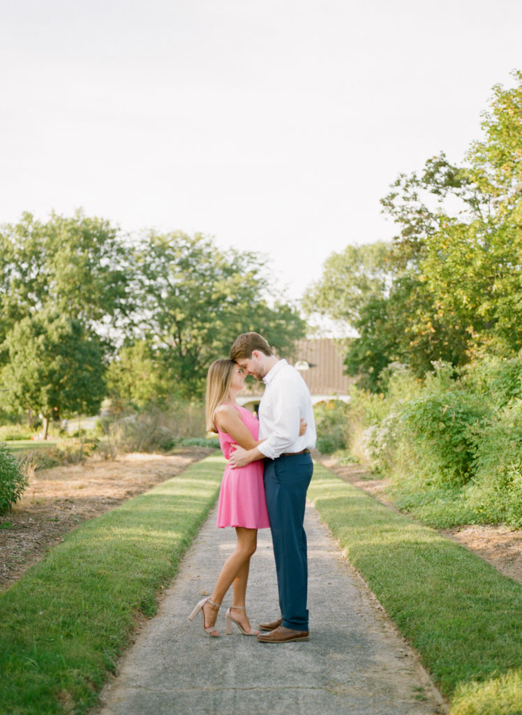 Engagement session at Queeny Park; St. Louis fine art wedding photographer Erica Robnett Photography