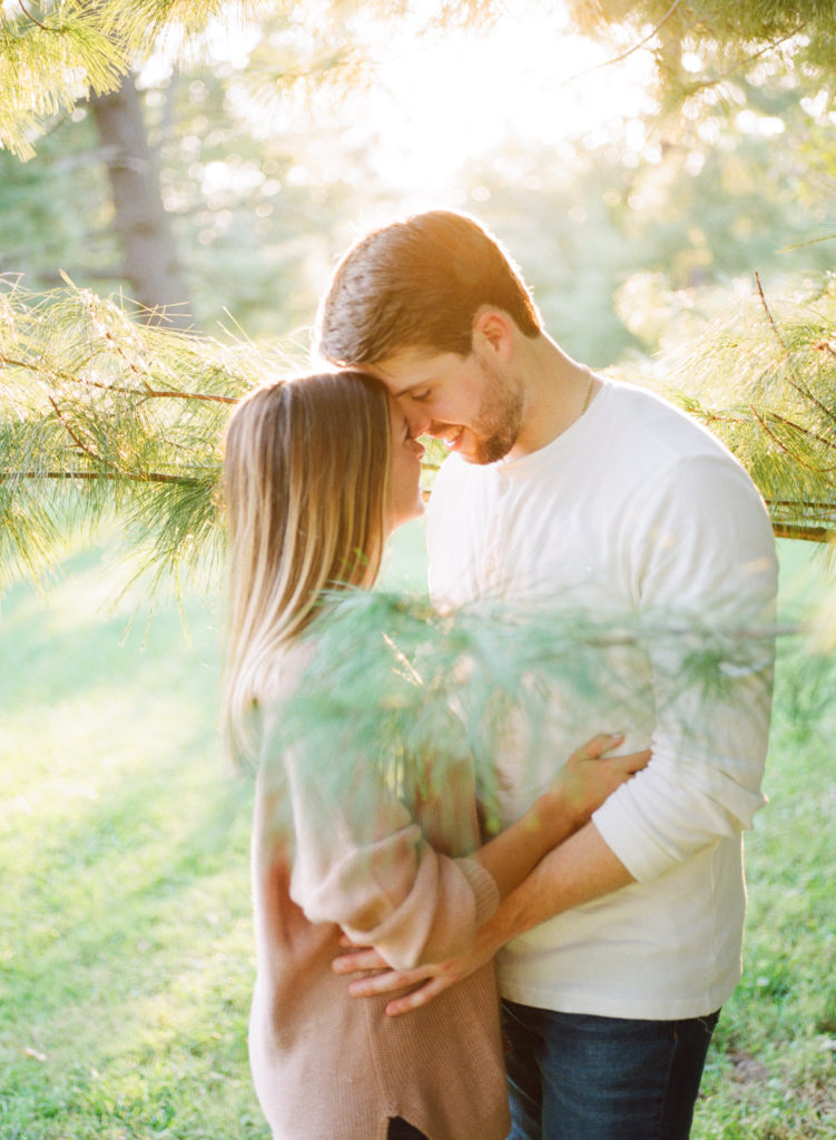 Sunset engagement session at Queeny Park; St. Louis fine art wedding photographer Erica Robnett Photography