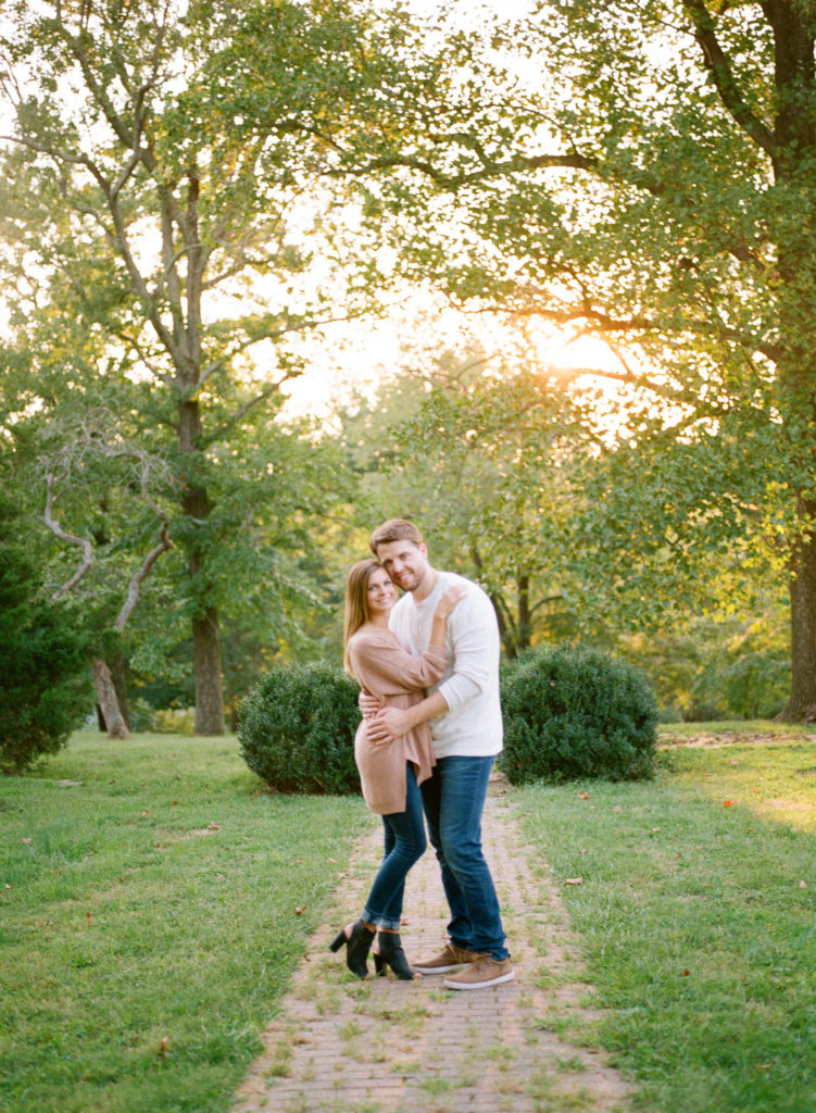 Sunset engagement session at Queeny Park; St. Louis fine art wedding photographer Erica Robnett Photography