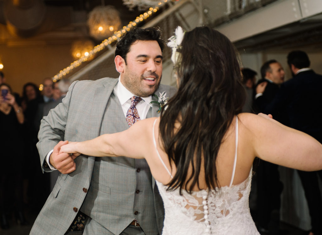 Bride and groom first dance at St. Louis wedding venue Willow; St. Louis wedding photographer