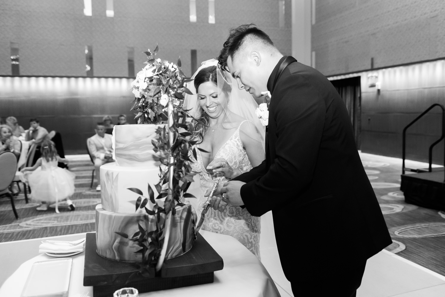 St. Louis wedding photographer