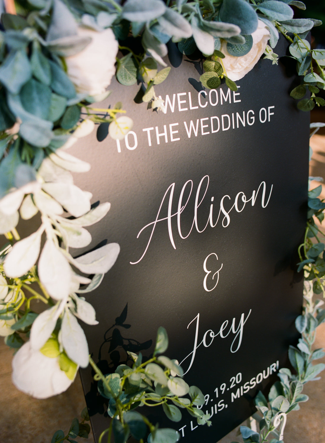 Black wedding sign; St. Louis wedding photographer