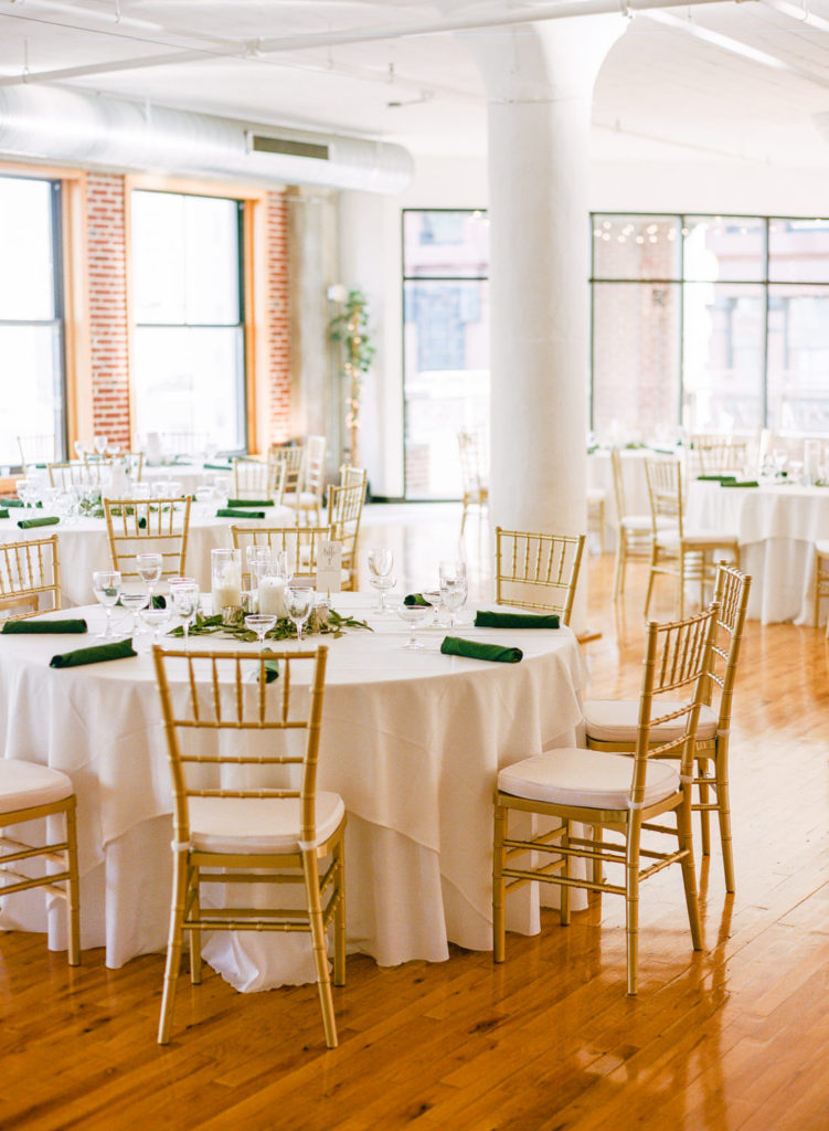 St. Louis wedding venue Windows on Washington