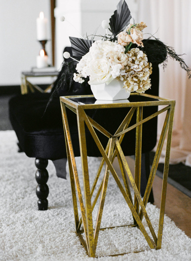 Gold, black and white wedding reception at St. Louis wedding venue The Noble; St. Louis wedding photographer Erica Robnett Photography
