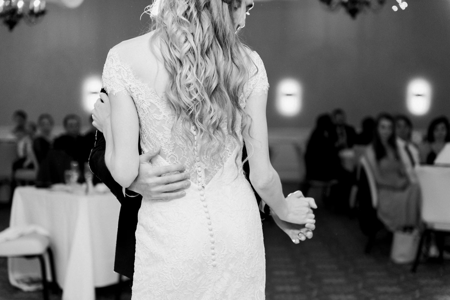 Bride and groom first dance; St. Louis wedding photographer