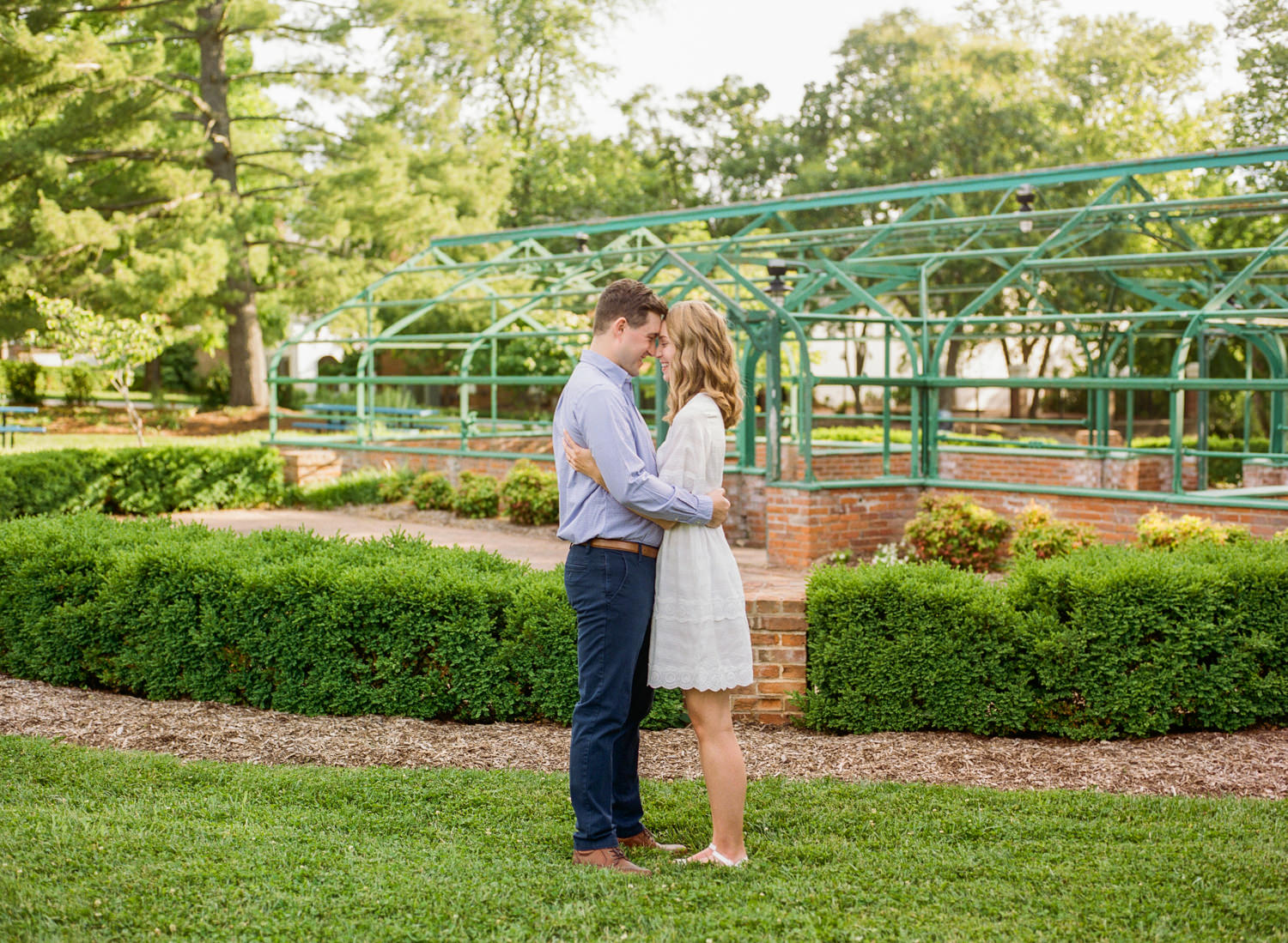 St. Louis Queeny Park engagement session by St. Louis fine art film wedding photographer Erica Robnett Photography